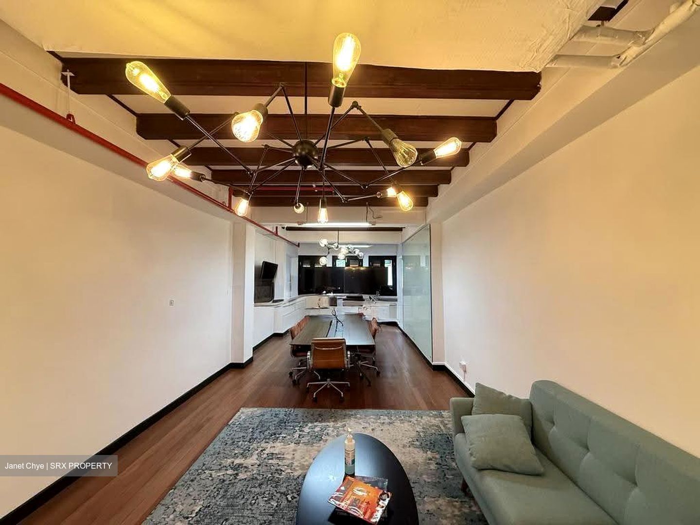 Far East Square (D1), Office #623159931